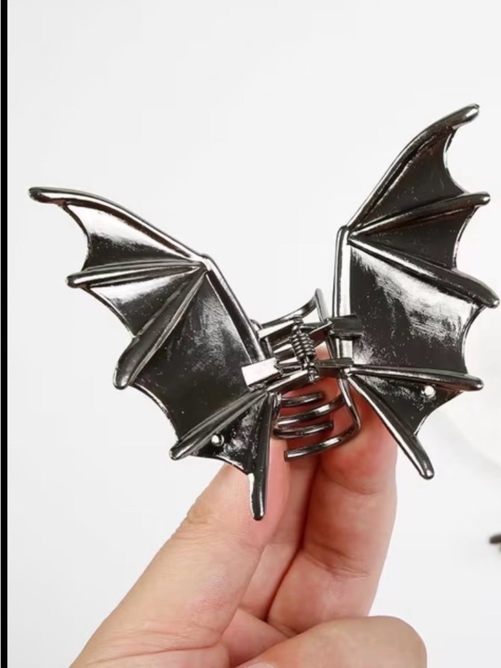 ⭐️ Metallic Black Bat Wing Hair Clip